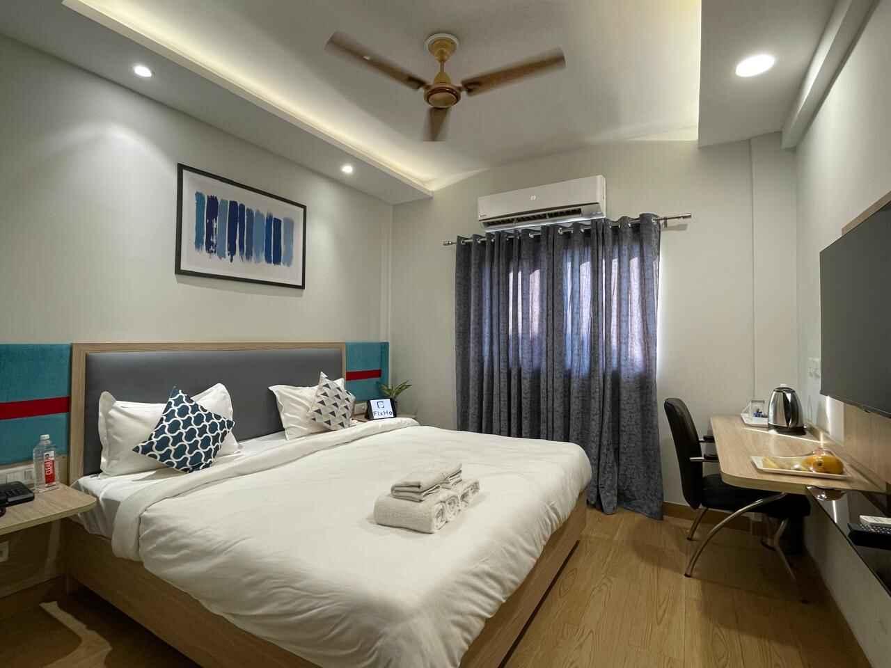 FlxHo Cyber One Royal Orbit – Hotel | Banquet | Cafe