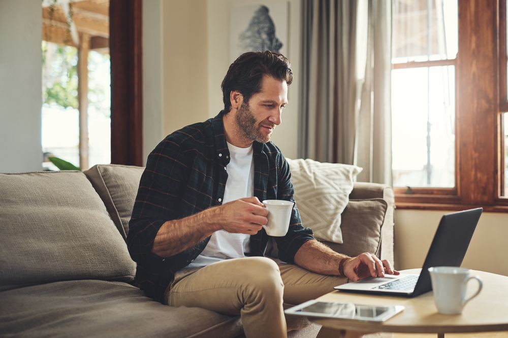 How Plug & Play Stays Improve Employee Productivity & Satisfaction