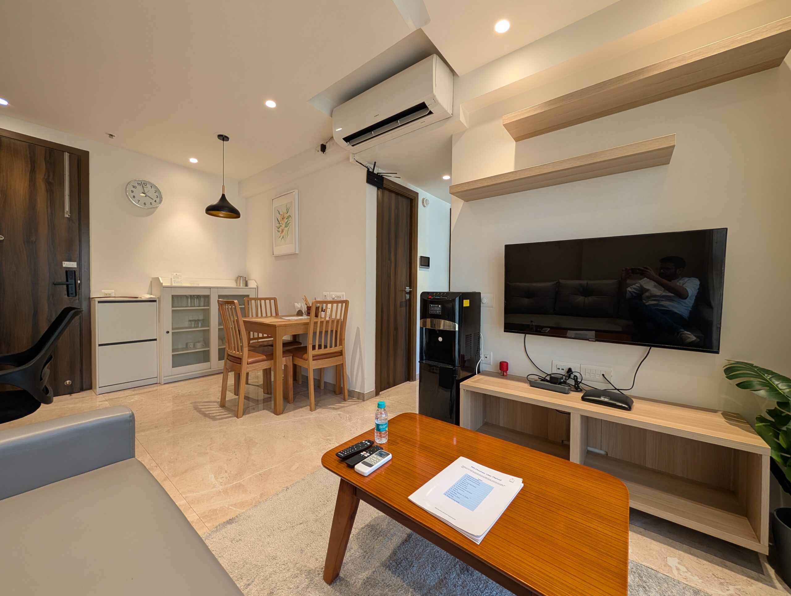Why Luxury Short-Term Rentals Are Outperforming Serviced Apartments in 2026