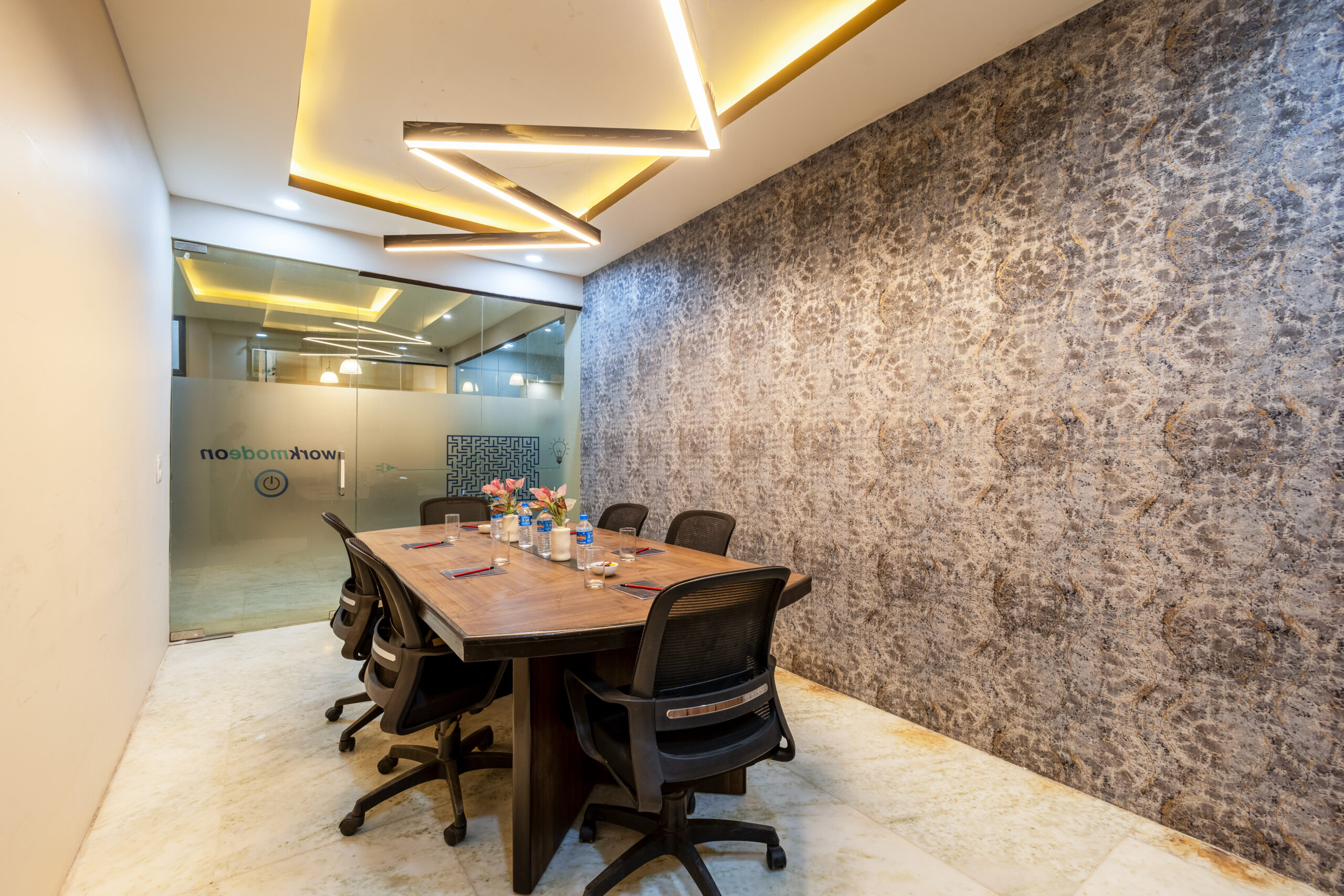 Work-From-Hotel: Why More Professionals Are Choosing Hotels with In-Room Workstations